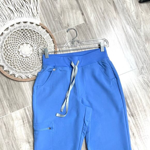 NEW FIGS High Waisted Zamora Jogger Scrub Pants Size XSP Petite blue - Picture 2 of 8